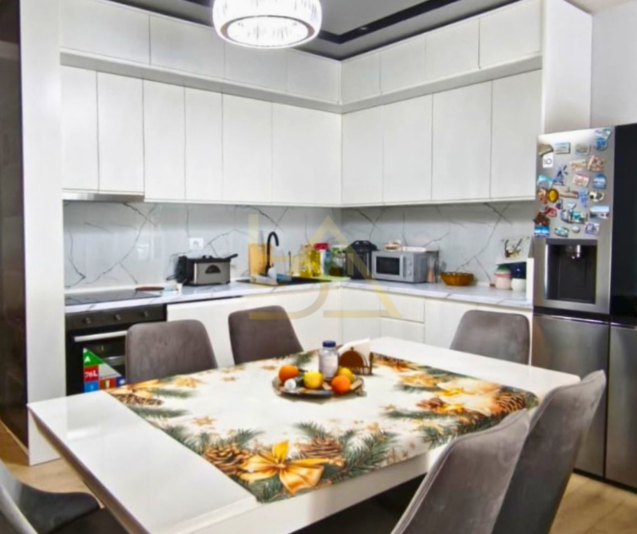 Apartament 3+1+2 për Shitje – Pranë Kopshtit Zoologjik, Tiranë