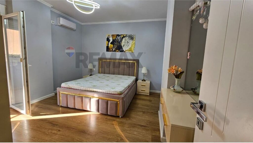 Jepet me qira apartament 2+1 te Zogu i Zi!