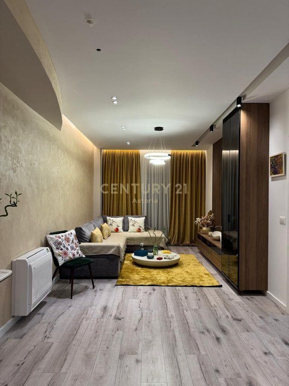 ✨ TRIPLEX LUKSOZ ME QIRA,REZIDENCA “KODRA E DIELLIT 2” ✨ 2,400 € /Muaj