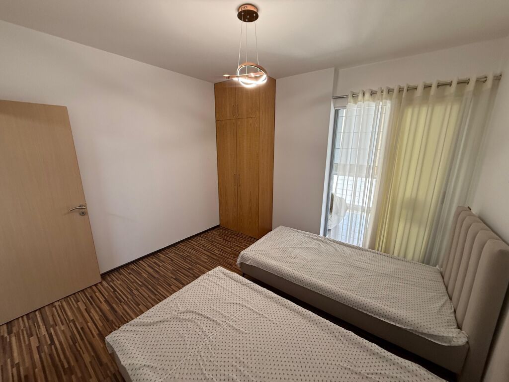 📣 AFFITTO Appartamento 2+1 Con 2 Bagni 📍 Astir 🛣️ Via "Mikel Maruli" ✨  💶 Prezzo 65.000 Leke Trattabile