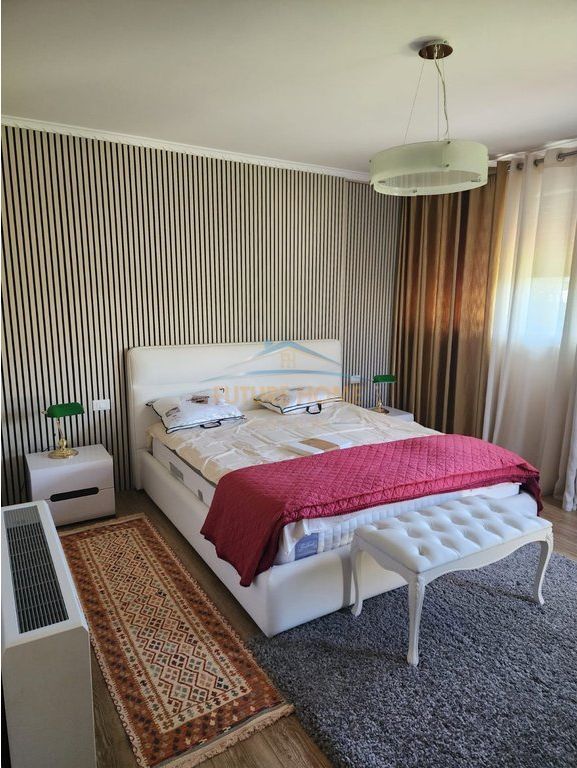 Rent, Villa, Long Hill Residence Teg !