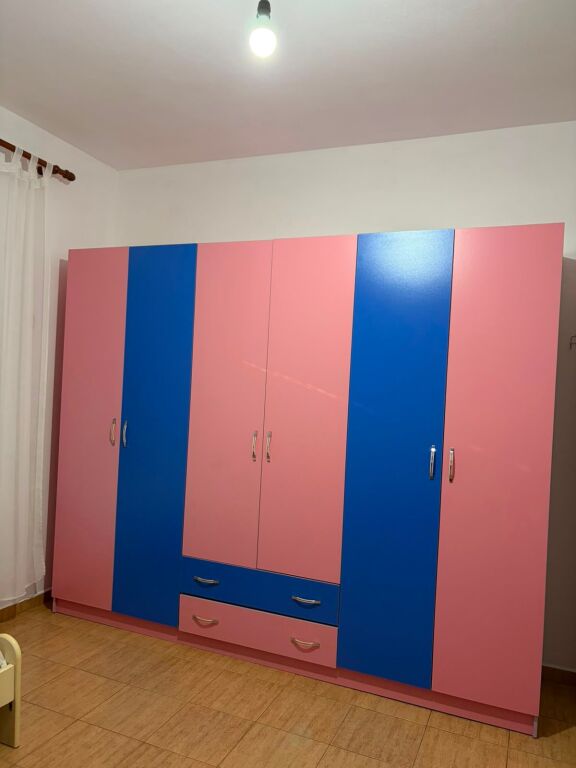Apartament 2+1+ballkon me qira – Ish-Sheshi Shqiponja