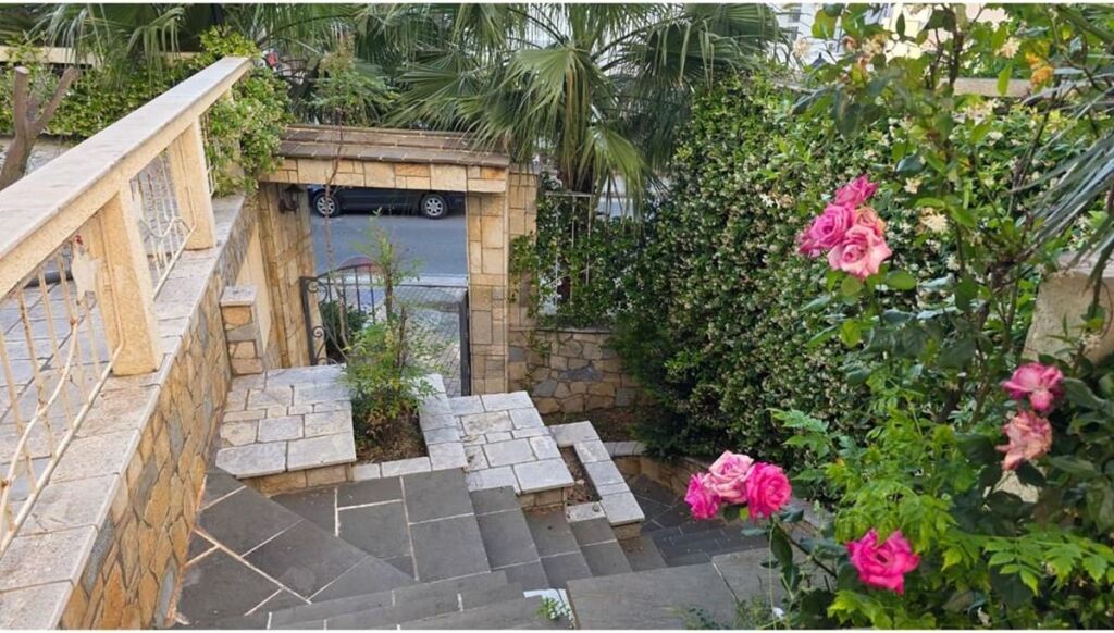 🌊 EXCLUSIVE PENTHOUSE FOR SALE – UJI I FTOHTË, VLORË 🌊