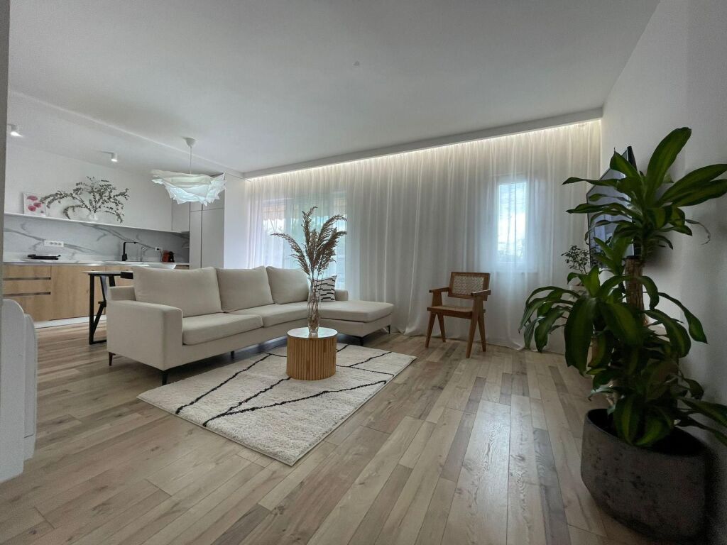 Apartment 2+1+1 with Balcony for Rent