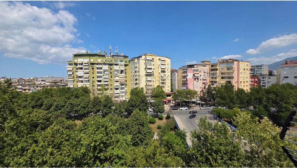 AFFITTASI APPARTAMENTO 1+1+POSTO AUTO VICINO AL NUOVO MATERNITÀ!