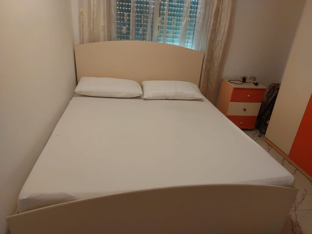 Apartament 2+1,perball Kompleksi Delijorgji.
