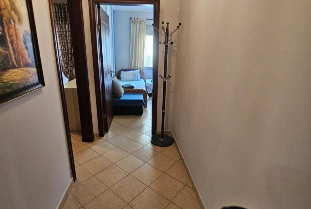 Ne Yzberisht Shitet Apartament 2+1 I Mobiluar!