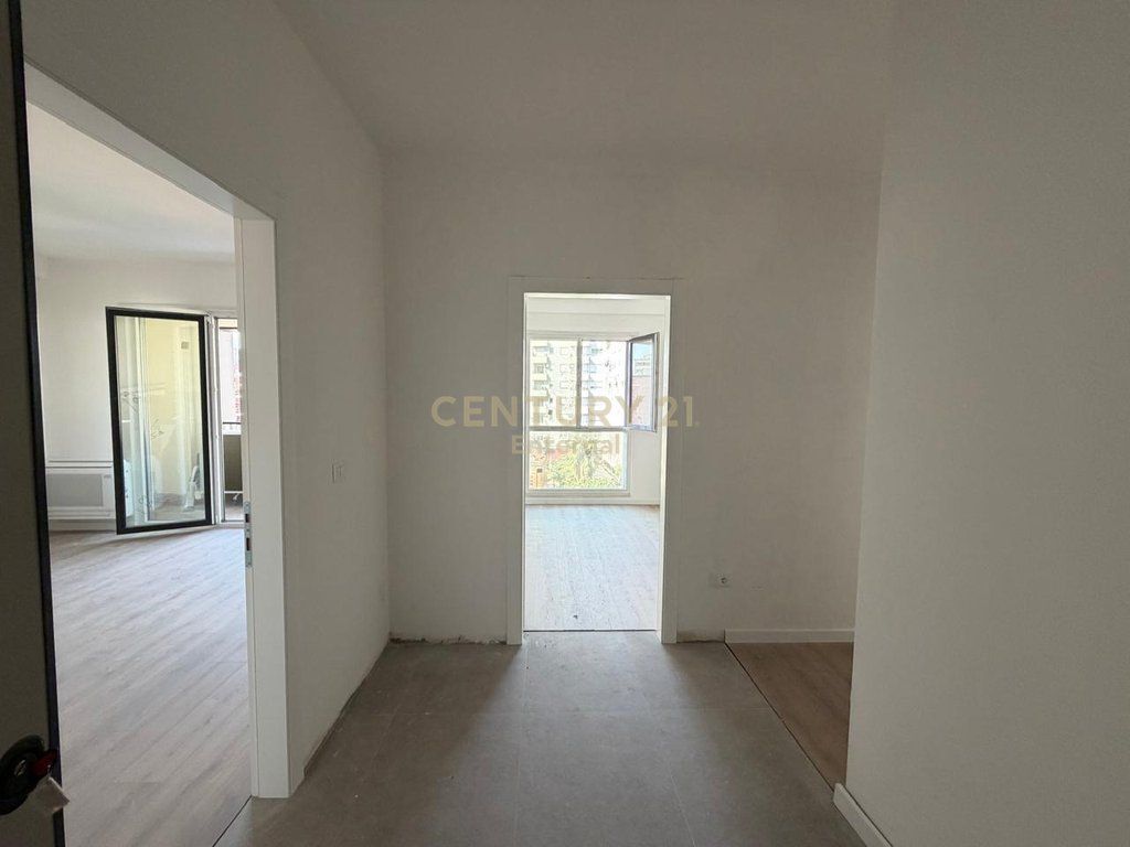 Office Space for Rent – New Bazaar