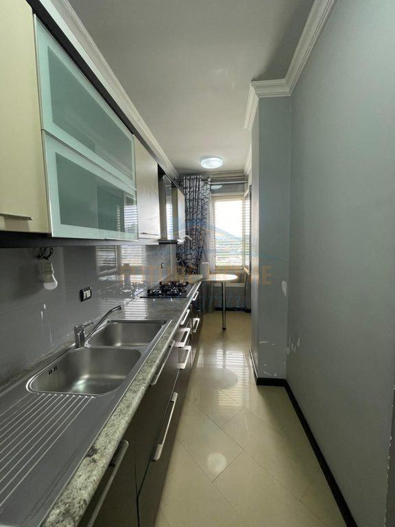 Qera, Apartament 2+1+2, Vilat Gjermane, Tiranë.