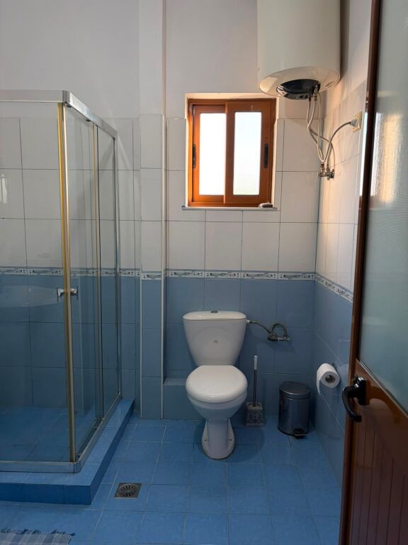 Apartament 2+1+ballkon me qira – Ish-Sheshi Shqiponja