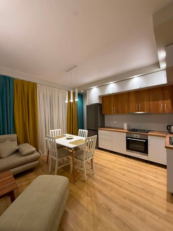 🏡 APPARTAMENTO IN AFFITTO 1+1 – ASTIR  📍 Posizione: Astir, Tirana💰 Affitto: 60.000 lek/mese