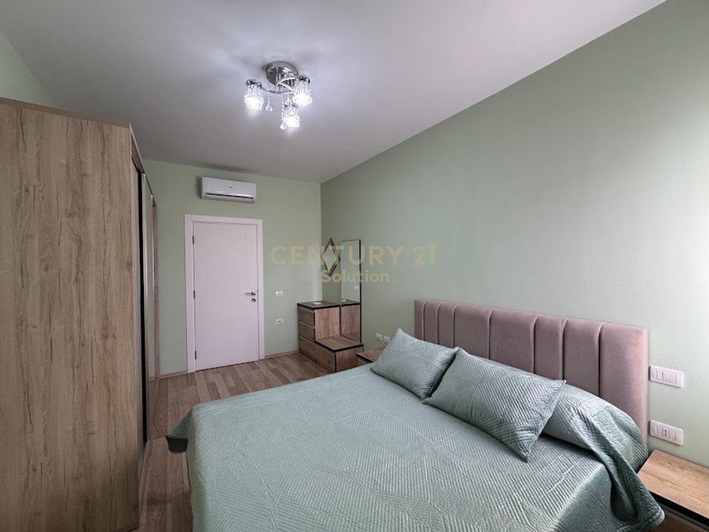 APARTAMENT 1+1 PER QIRA PRANE TOPTANIT!