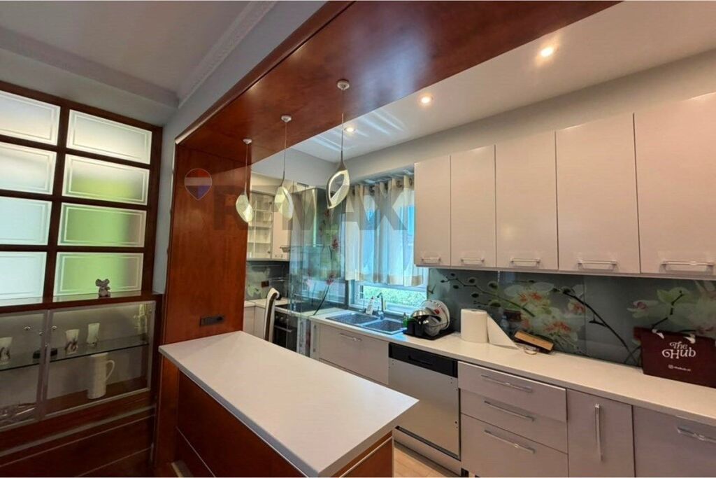 Apartament 3+1 me Qira ne Bllok