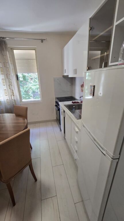 🏡 Jepet me Qira 2+1 📍Rruga e Durrësit💰 80,000 lekë/muaj bruto