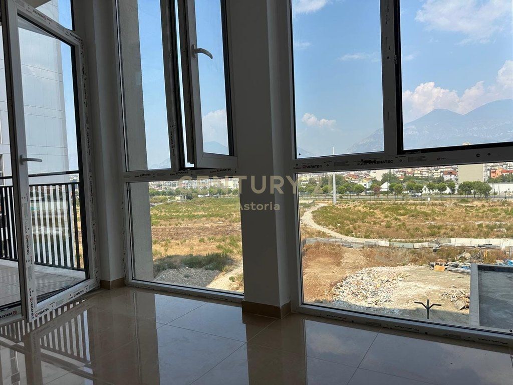 Apartment for rent at Altura, New Boulevard!
