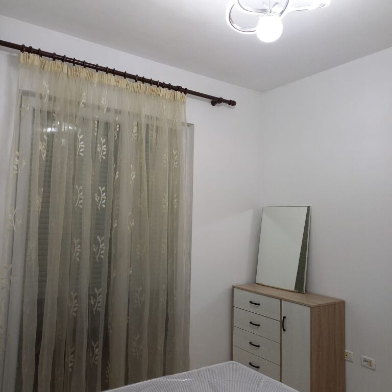 Apartament 2+1 me qira ne Astir