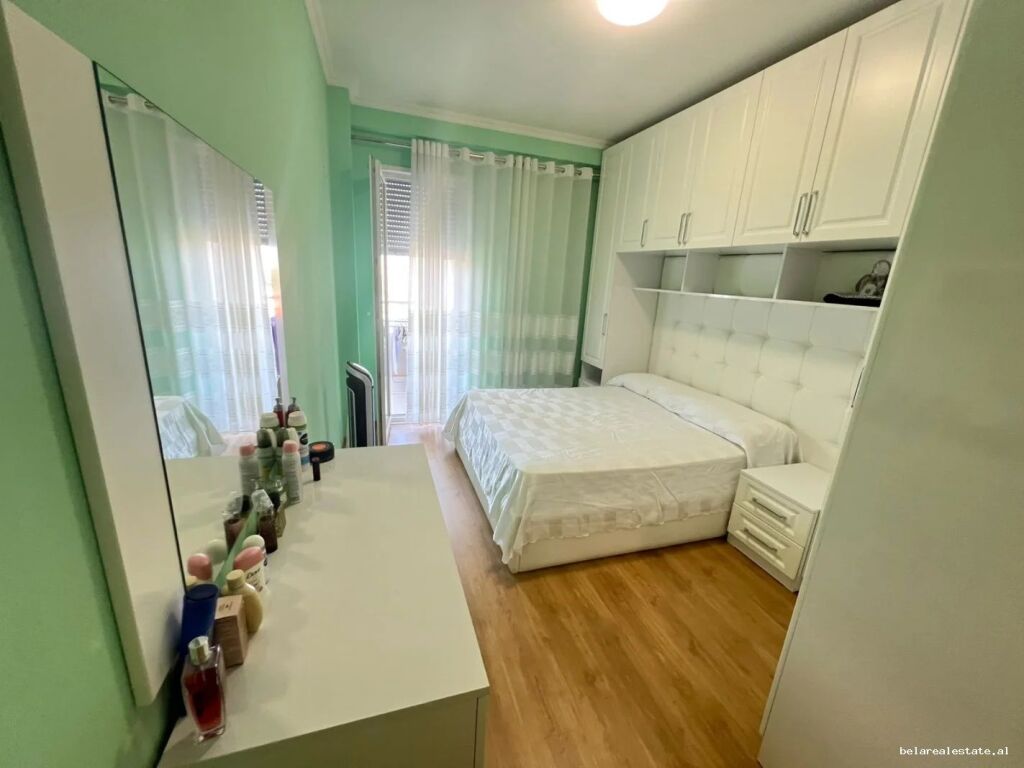 Apartament Me Qera 2+1+2 Ne Kinostudio (ID B2202057) Tirane