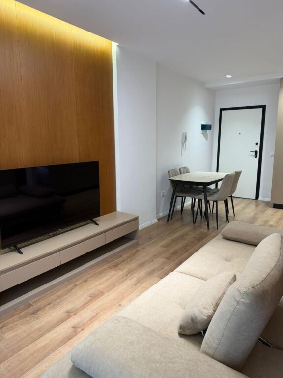 Apartament 1+1 per qera Fusha e Aviacionit !