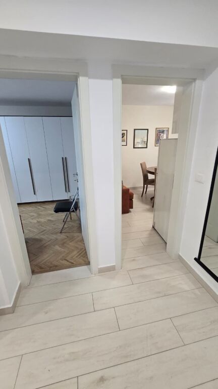 🏡 Jepet me Qira 2+1 📍Rruga e Durrësit💰 80,000 lekë/muaj bruto