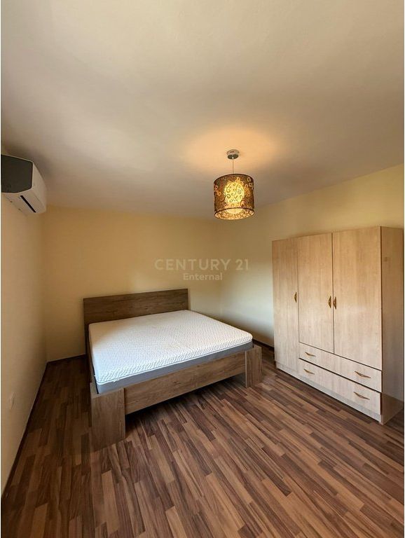 Apartament 1+1 Me Qira në Rrugën Mihal Grameno, Tiranë