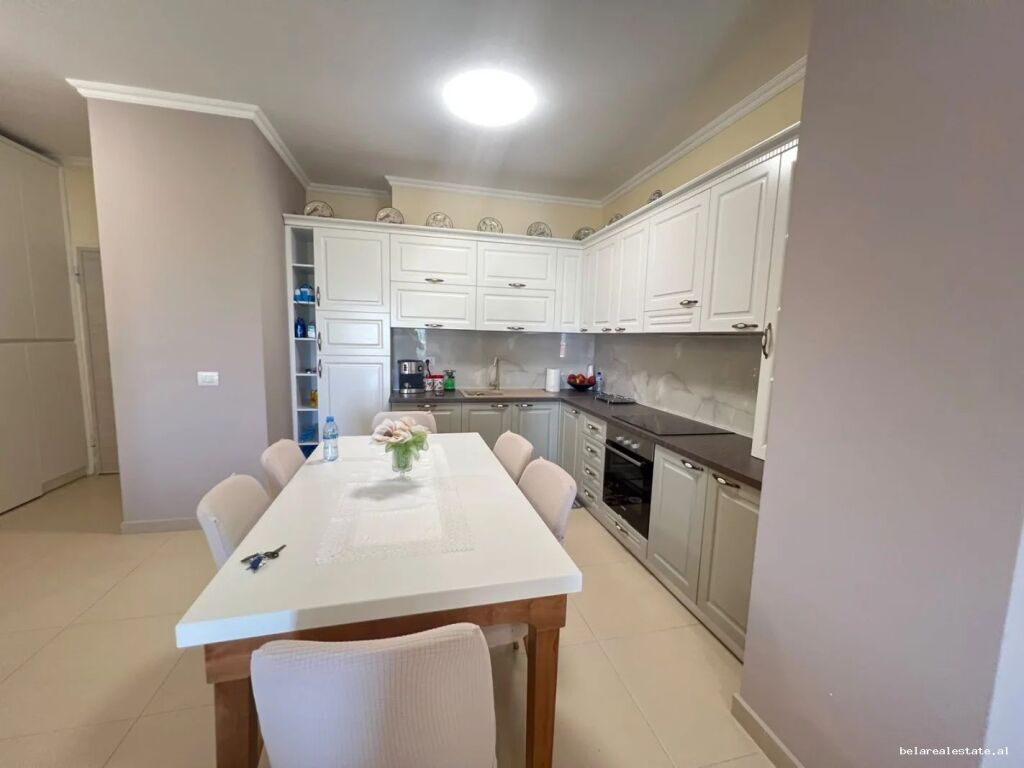 Apartament Me Qera 2+1+2 Ne Kinostudio (ID B2202057) Tirane
