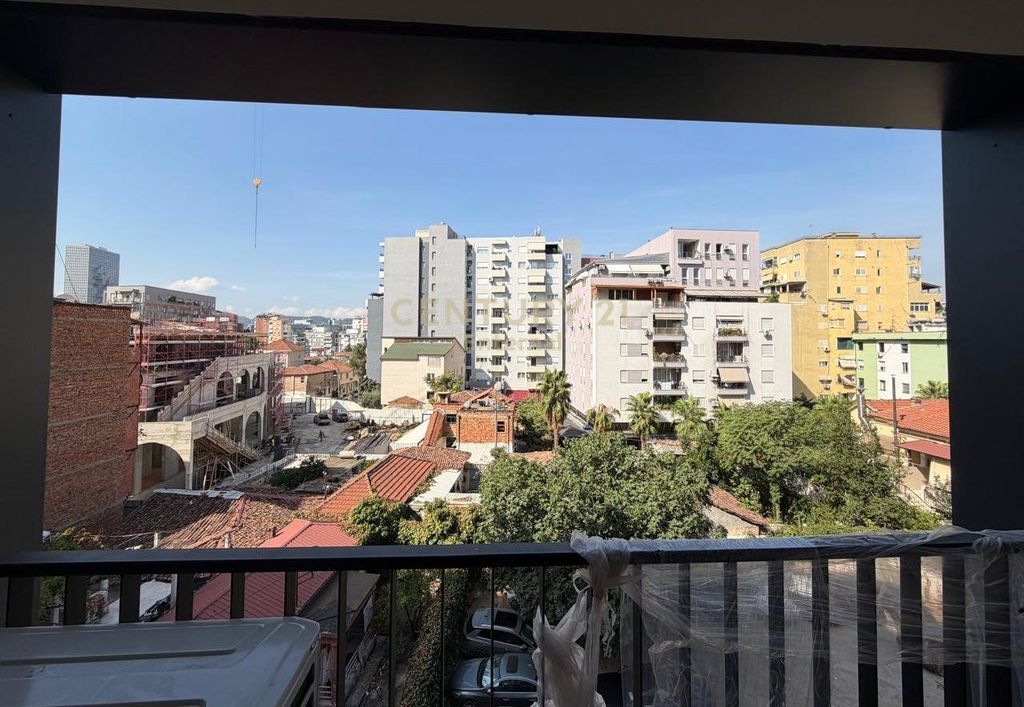Office Space for Rent – New Bazaar
