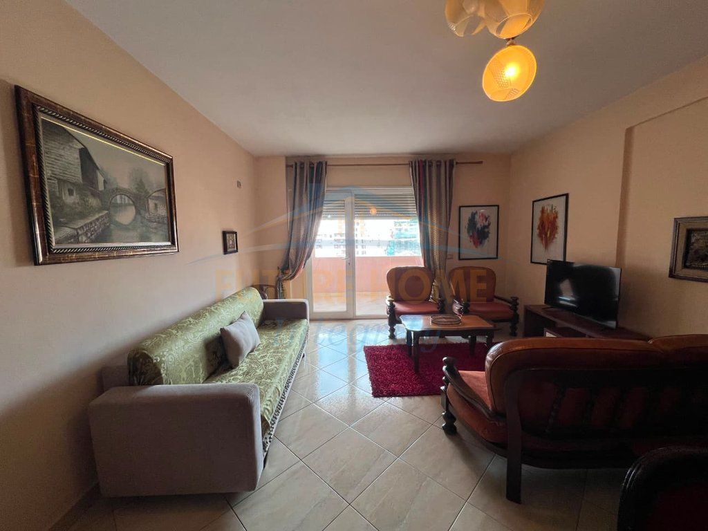 Qera, Apartament 1+1, Rruga Siri Kodra, Tiranë.