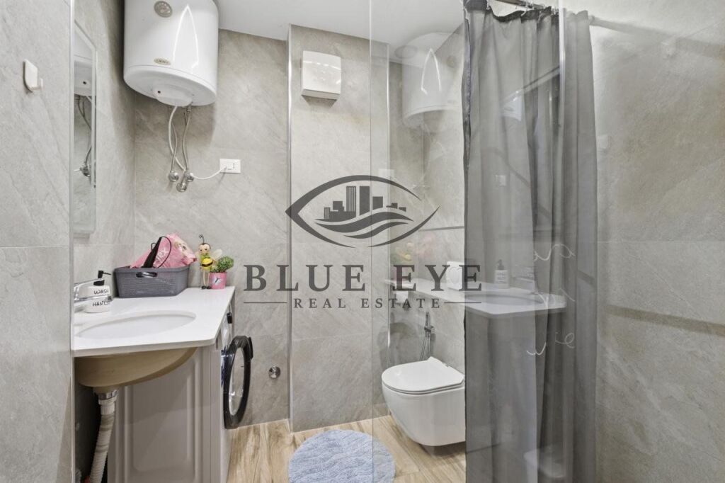 🏡 Apartment for Rent – Port Street, Durrës