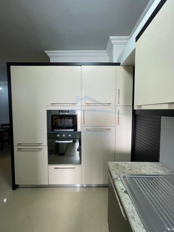 Qera, Apartament 2+1+2, Vilat Gjermane, Tiranë.