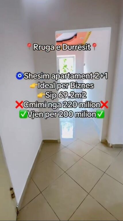 Shitet apartament 2+1 tek Rruga e Durresit , ne fillim , Zogu i Zi , Rruga Mine Peza .