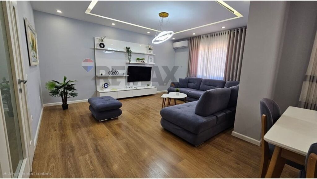 Jepet me qira apartament 2+1 te Zogu i Zi