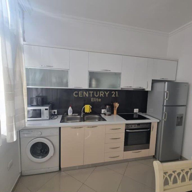 APARTAMENT ME QIRA 2+1 TE PALLATET AGIMI!