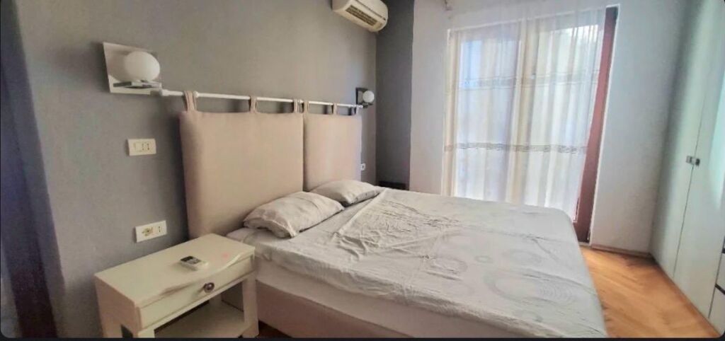 Via Myslym Shyri, vicino a Big Market, appartamento in affitto, 1+1, 55.000 Leke