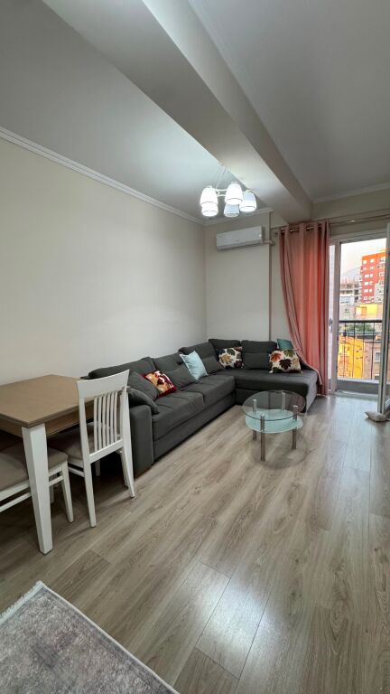 apartament me qira tek brryli