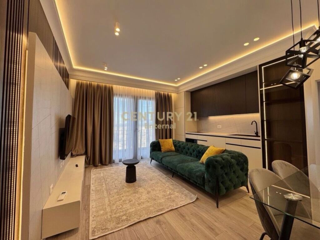 Apartament luksoz 2+1+2  per qira tek Garden Building