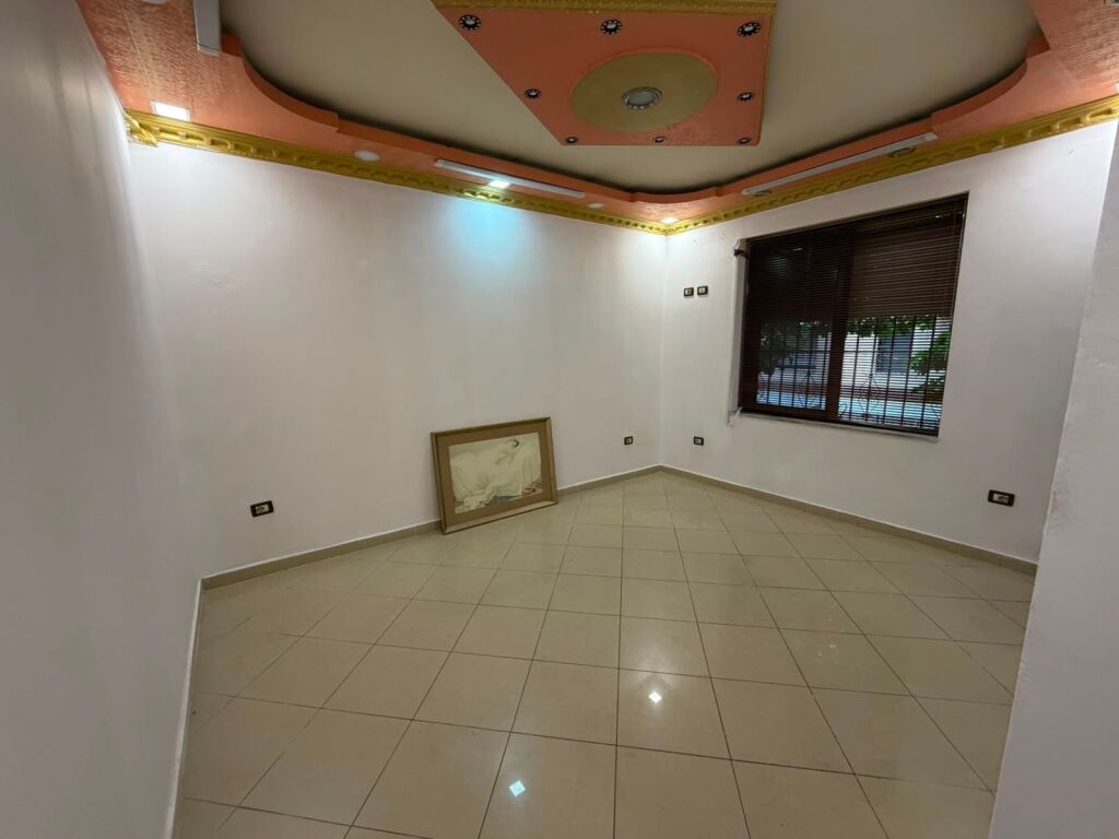 🏠 **SHITET APARTAMENT 2+1 – RRUGA E DURRËSIT**💰 **Çmimi: 20,000,000 Lekë**