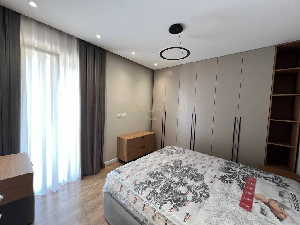 Apartament 1+1 per shitje tek Kompleksi E-88