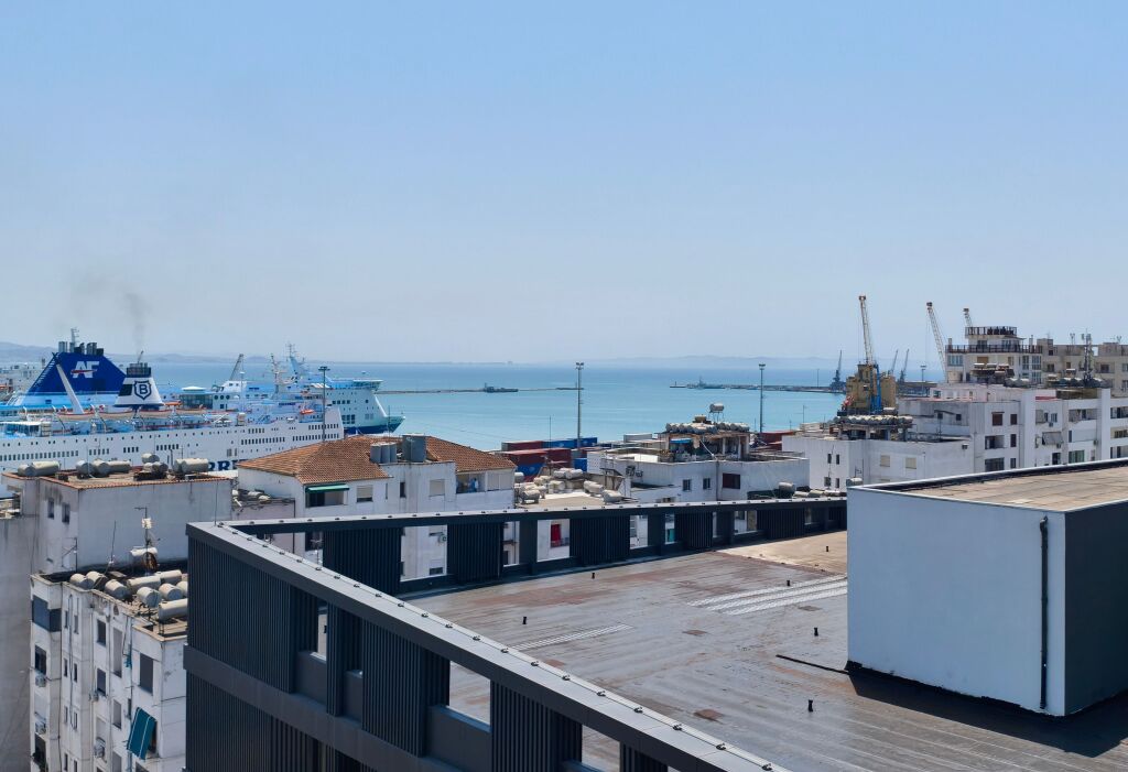 2+1 Apartment for Rent in the Center of Durrës – Near Blue Star &amp; Flagship Center
