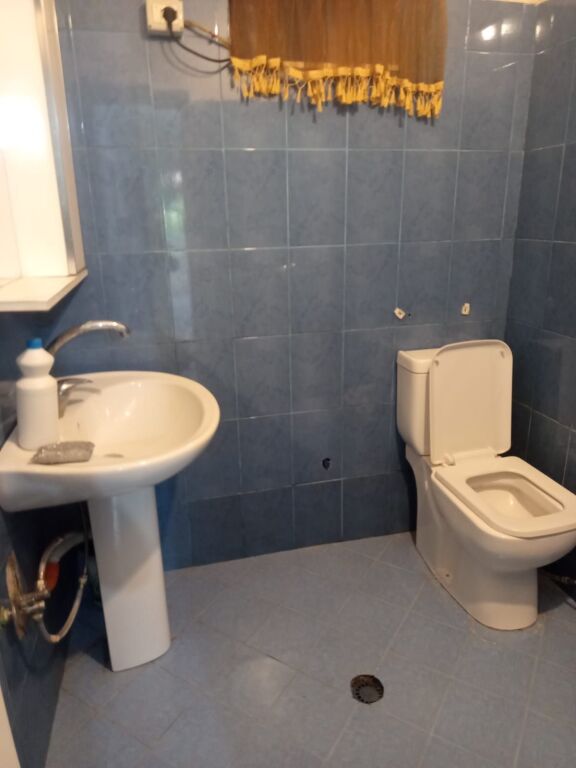 APARTAMENT 1+1. 30000 LEKE.VILAT GJERMANE