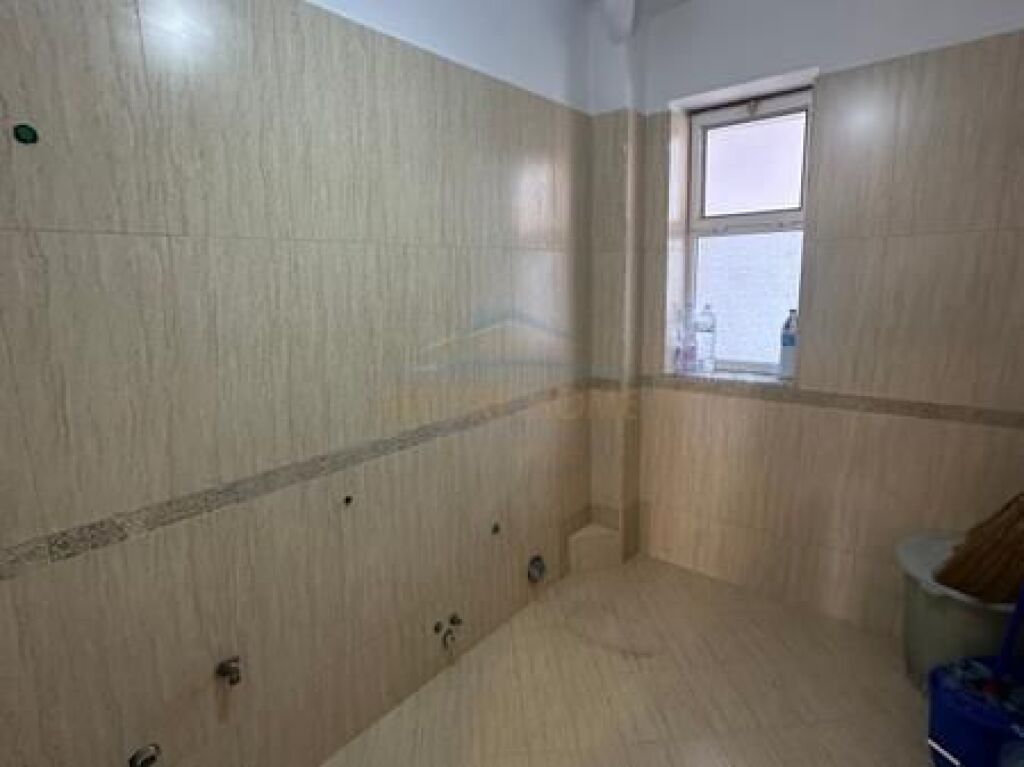 Shitje, Apartament 2+1, Siri Kodra