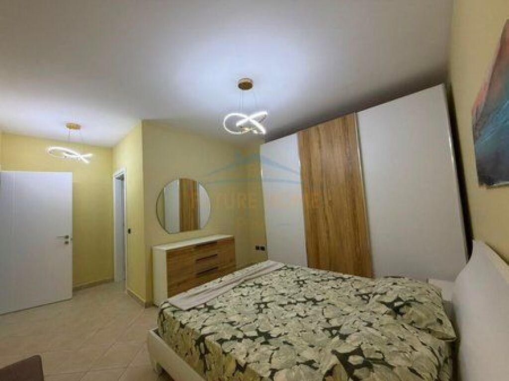 Qera , Apartament 2+1+2 , Qender , Tirane