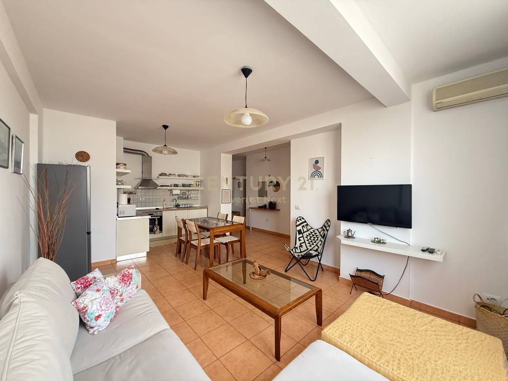 Kavaja Street, 2+1 Apartment For Rent