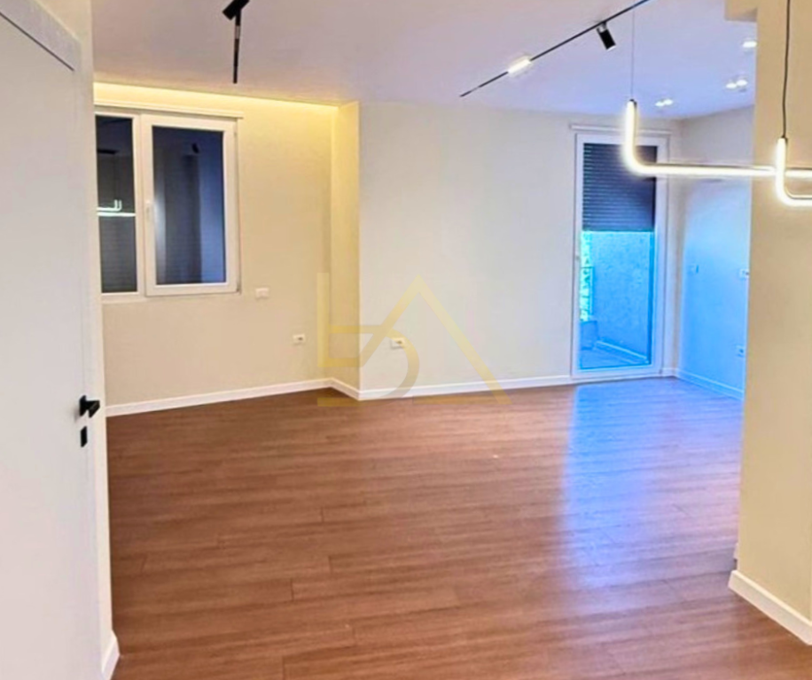 FOR SALE APARTMENT 2+1 – ZHAN D’ARK BOULEVARD, TIRANA