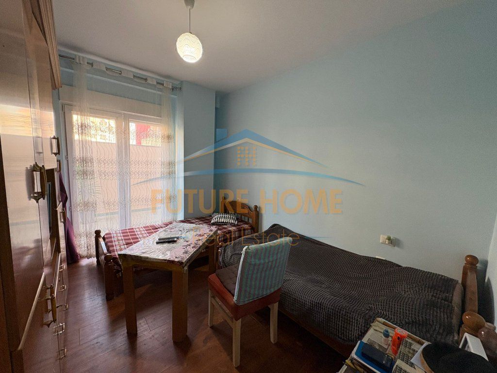 For sale, Apartment 2+1, Yzberisht