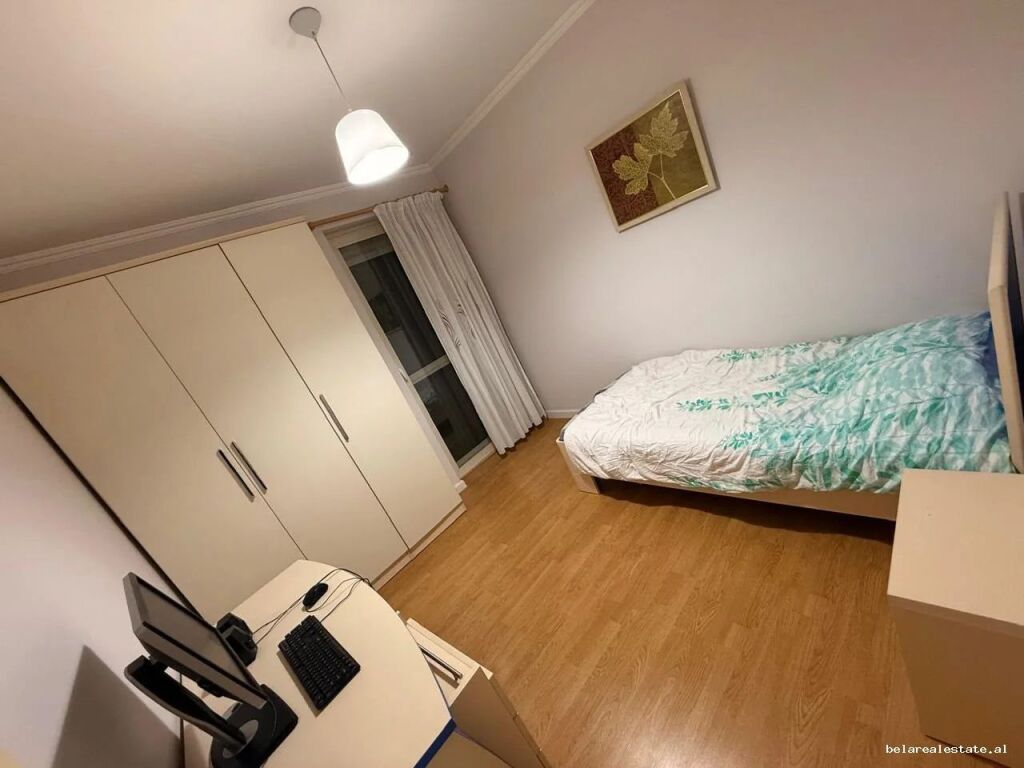 Apartament Me Qera 2+1 Tek Stacioni i Trenit (ID B2202062) Tirane