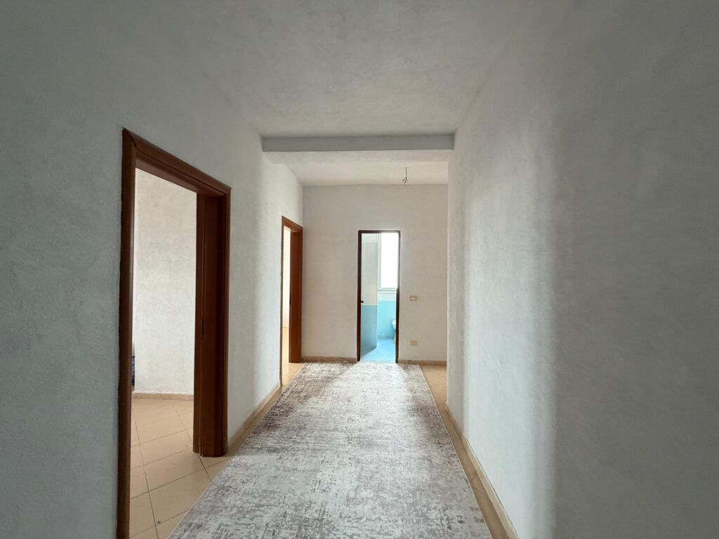 Shitet Apartament 2+1+2 me pamje deti