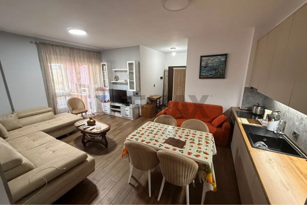 Apartament 1+1 me qera Kthesa Kamzes