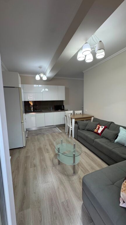 apartament me qira tek brryli
