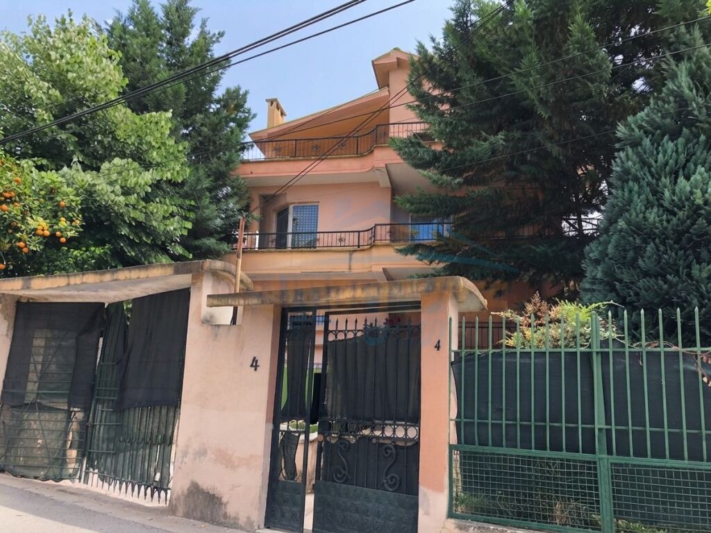Qera, Vilë 3-Katëshe, Kodra e Priftit, Tiranë.