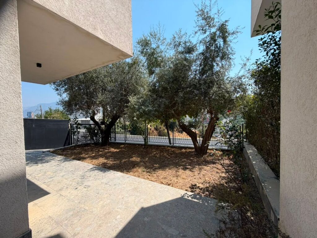 FOR SALE 2-STORY VILLA – KODRA E DIELLIT